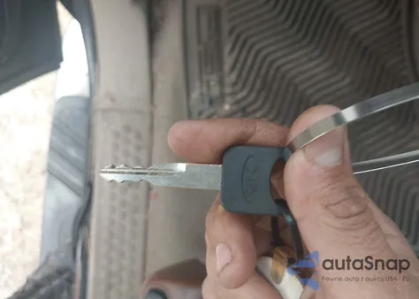 2007 Ford F250 Super Duty from USA, damaged, VIN 1FTSW21P87EA16619